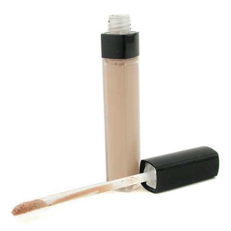 Chanel Correcteur Perfection Long Lasting Concealer.